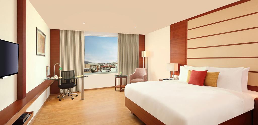 Lemon Tree Hotel Shimona Chennai Exterior photo