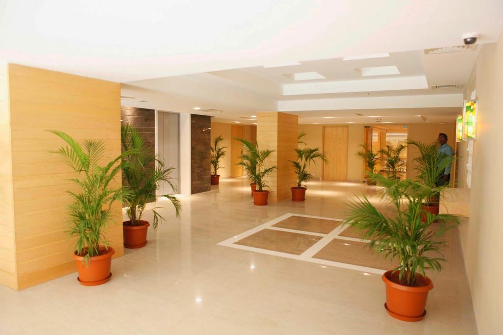 Lemon Tree Hotel Shimona Chennai Exterior photo