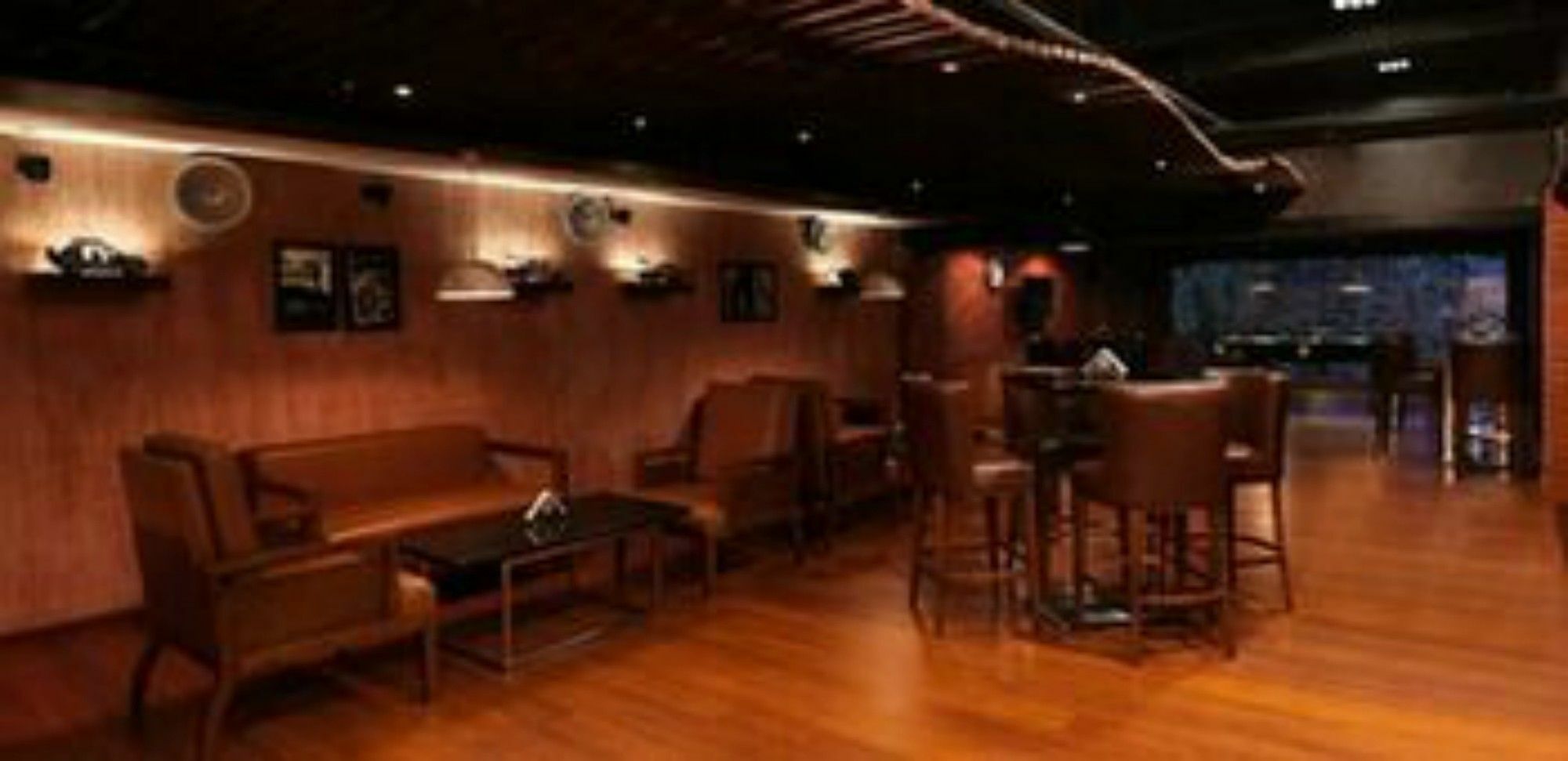 Lemon Tree Hotel Shimona Chennai Exterior photo